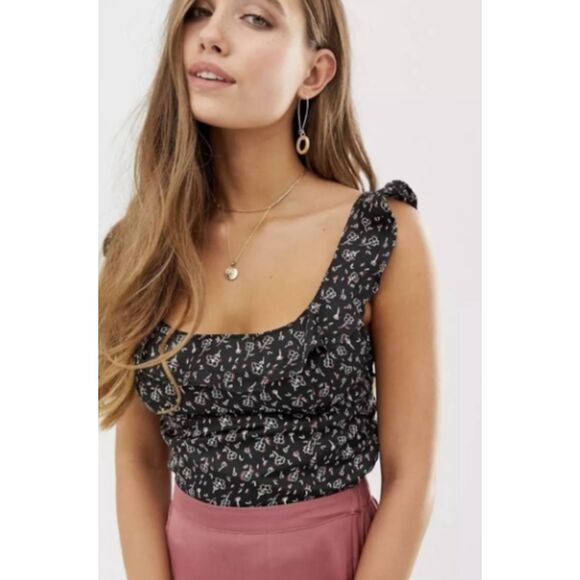 Free People Tops - Free People Womens Size Small stay with you‎ ruffle tank top